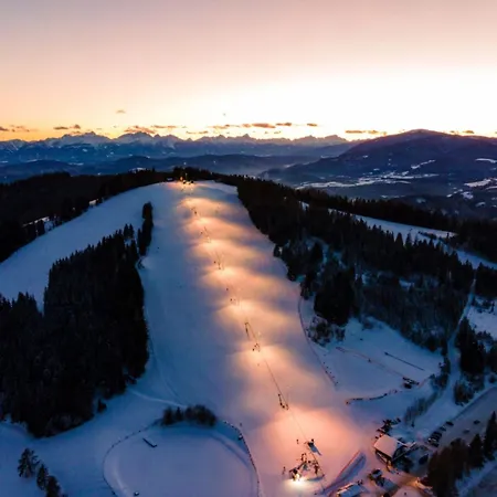 Апартаменты Wolf By Interhome Санкт-Урбан