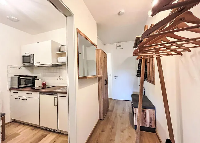 Wolf By Interhome 公寓 圣乌尔班